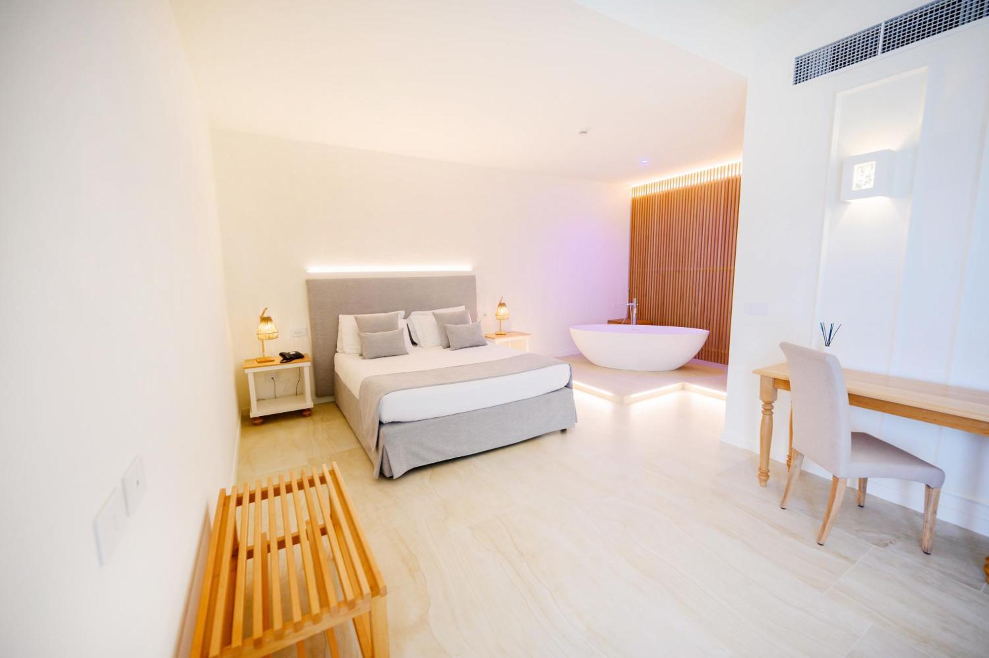 Hotel Regiohotel Manfredi 4*